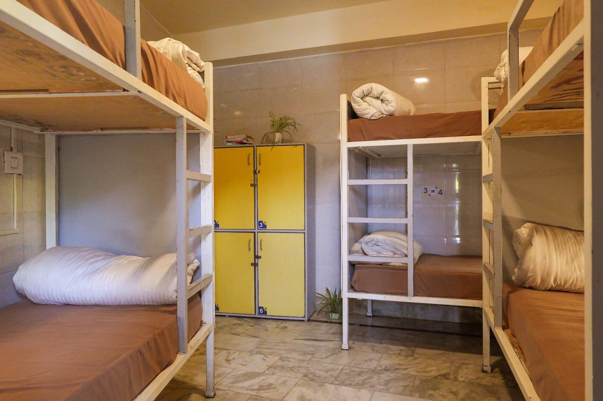 Shalom Backpackers Rishikesh Hostel Exterior photo