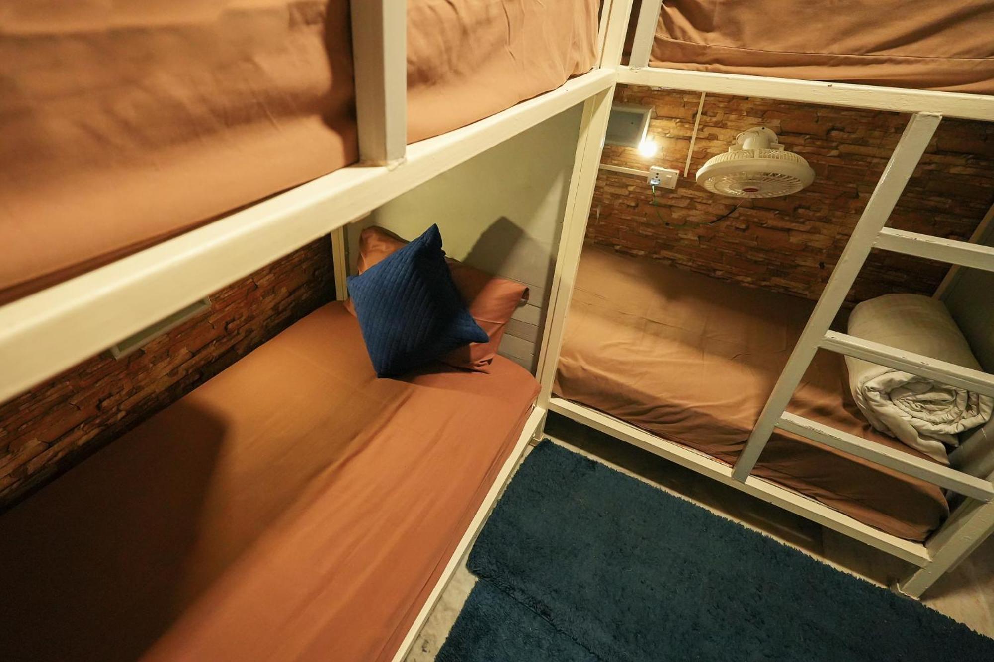 Shalom Backpackers Rishikesh Hostel Room photo